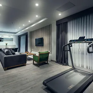 Wyndham Garden Отель